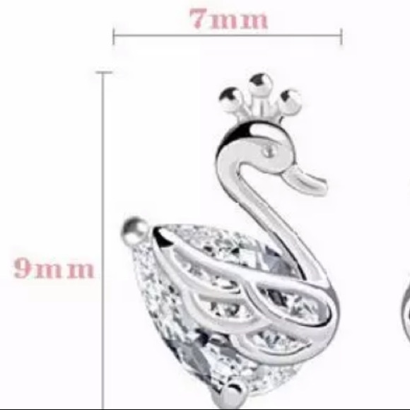 Sterling Silver 925 CZ Stud Earrings - Picture 3 of 3